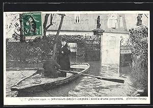 Carte postale Neuilly-Saint-James, Crue de la Seine 1910, Sortie d`une propriété
