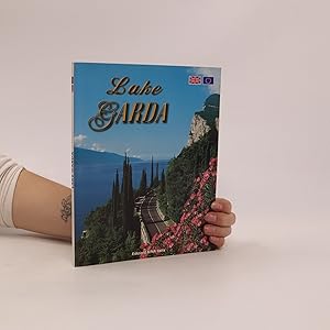 Image du vendeur pour Lake Garda mis en vente par Bookbot