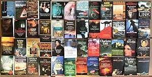 Bild des Verkufers fr 49 Bcher Romane, Krimi, Taschenbcher, Nora Roberts, Santini, Riley, Bloom. zum Verkauf von Antiquariat Peda