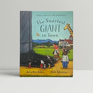 Imagen del vendedor de The Smartest Giant in Town a la venta por John Atkinson Books ABA ILAB PBFA