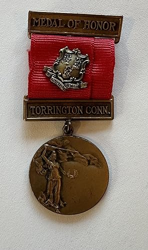 Torrington, CT WWI Commemorative Medal of Honor For Service