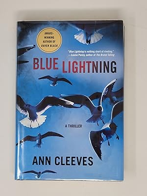 Immagine del venditore per Blue Lightning (Shetland Island, Book #4) venduto da Cross Genre Books