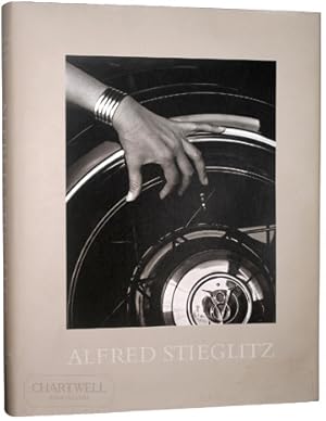 Bild des Verkufers fr ALFRED STIEGLITZ: PHOTOGRAPHS & WRITINGS -First "Revised" Edition- zum Verkauf von CHARTWELL BOOKSELLERS