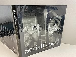 SOCIAL GRACES : Photographs by Larry Fink