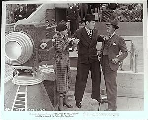 Imagen del vendedor de Trapped by Television 8 x10 Still 1936 Nat Pendleton, Joyce Compton, Scarce! a la venta por AcornBooksNH