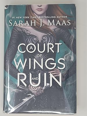 Bild des Verkäufers für A Court of Wings and Ruin (A Court of Thorns and Roses, Book #3) zum Verkauf von Cross Genre Books