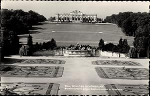 Ansichtskarte / Postkarte Wien 13 Hietzing Österreich, Schönbrunn, Blumenparterre gegen Neptunbru...