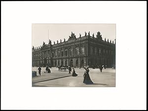 Berlin. Das Zeughaus. Unter den Linden.