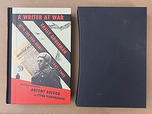 Immagine del venditore per A Writer at War: Vasily Grossman with the Red Army, 1941-1945 venduto da Fahrenheit's Books