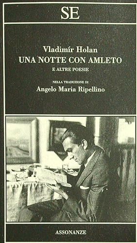 Bild des Verkufers fr Una notte con Amleto e altre poesie zum Verkauf von Librodifaccia
