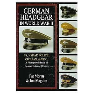 Bild des Verkufers fr German Headgear in World War II zum Verkauf von Collectors' Bookstore