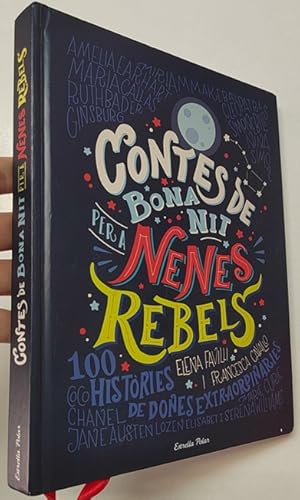 Bild des Verkufers fr Contes de bona nit per a nenes rebels zum Verkauf von Librera Mamut
