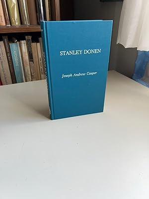 Seller image for Stanley Donen (Filmaker's Series #5) for sale by Michael J. Toth, Bookseller, ABAA