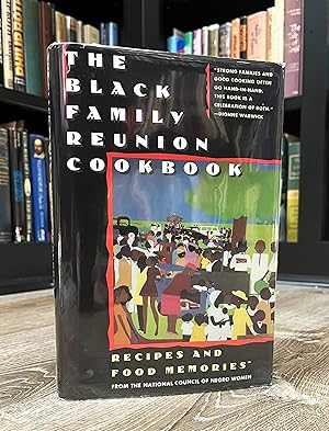 Immagine del venditore per The Black Family Reunion Cookbook (1993 hardcover) venduto da Forgotten Lore