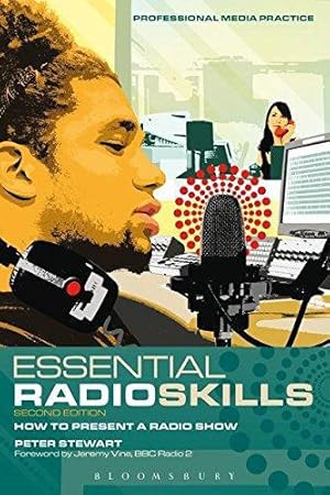 Immagine del venditore per Essential Radio Skills: How to present a radio show: 1 (Professional Media Practice) venduto da WeBuyBooks