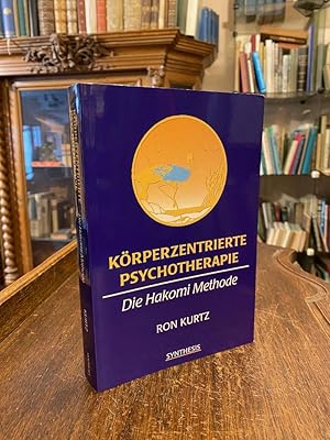 Bild des Verkufers fr Krperzentrierte Psychotherapie : Die Hakomi Methode. Aus dem Amerikanischen (Hakomi Therapie; Boulder CO, 1983) von Klaus Staudt und Gabi Hohage-Staudt. zum Verkauf von Antiquariat an der Stiftskirche