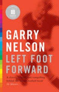 Imagen del vendedor de Left Foot Forward: A Year in the Life of a Journeyman Footballer (20-20 Special Edition) a la venta por WeBuyBooks