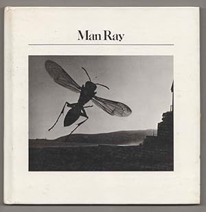 Image du vendeur pour Man Ray (Aperture History of Photography Series 15) mis en vente par Jeff Hirsch Books, ABAA