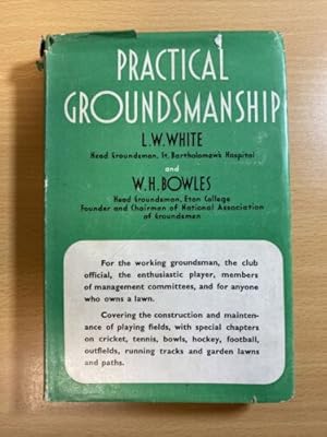 Image du vendeur pour Practical Groundsmanship mis en vente par Quality Books UK