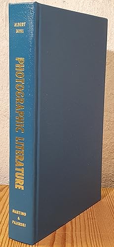 Bild des Verkufers fr Photographic Literature. An International Bibliographic Guide to General and Specialized Literature on Photographic Processes; Techniques; Theory; Chemistry; Physics; Apparatus; Materials & Applications; Industry; History; Biography; Aesthetics. zum Verkauf von Antiquaria Bok & Bildantikvariat AB