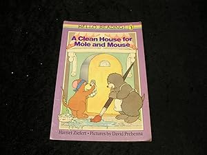 Bild des Verkufers fr A Clean House for Mole and Mouse zum Verkauf von Yare Books