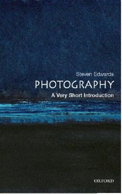 Immagine del venditore per Photography: A Very Short Introduction (Paperback or Softback) venduto da BargainBookStores