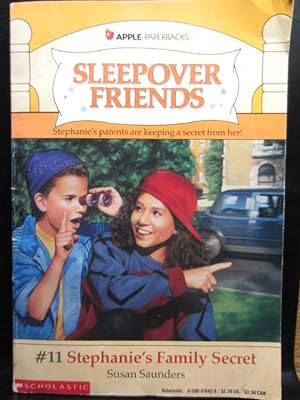 Imagen del vendedor de STEPHANIE'S FAMILY SECRET (Sleepover Friends #11) a la venta por The Book Abyss