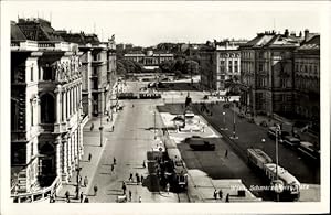 Ansichtskarte / Postkarte Wien 3. Landstraße, Schwarzenberg Platz, Straßenbahnen, Passanten, Denk...