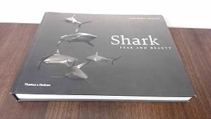 Immagine del venditore per Shark: Fear and Beauty venduto da BoundlessBookstore