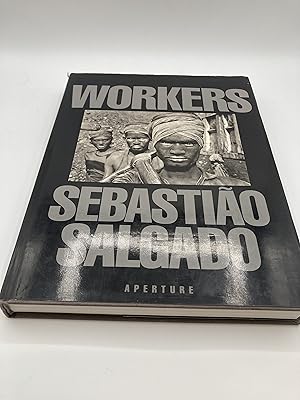 Immagine del venditore per Sebastio Salgado: Workers: An Archaeology of the Industrial Age venduto da thebookforest.com