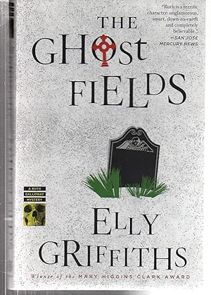 Seller image for The Ghost Fields (Ruth Galloway Mysteries) (Ruth Galloway Mysteries, 7) for sale by EdmondDantes Bookseller
