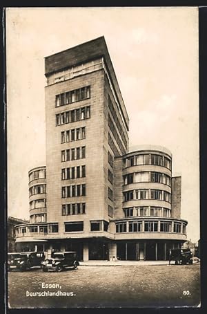 Ansichtskarte Essen, Deutschlandhaus, Strassenansicht, Bauhaus