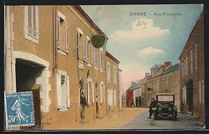 Carte postale Bierné, Rue Principale, vue de la rue