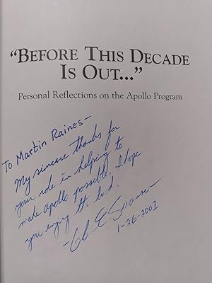 Bild des Verkufers fr Before This Decade Is Out.: Personal Reflections on the Apollo Program zum Verkauf von Bookmarc's