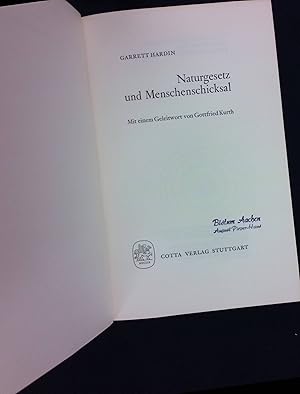 Image du vendeur pour Naturgesetz und Menschenschicksal. mis en vente par books4less (Versandantiquariat Petra Gros GmbH & Co. KG)