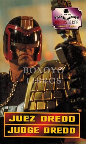 Seller image for Juez Dredd/ Judge Dredd. Guin cinematogrfico for sale by Boxoyo Libros S.L.