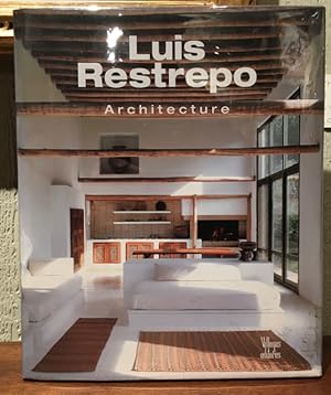 Imagen del vendedor de LUIS ESTREPO. ARCHITECTURE a la venta por Lost Horizon Bookstore