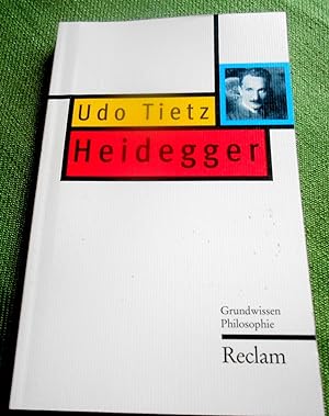 Bild des Verkäufers für Heidegger. Reihe Grundwissen Philosophie. zum Verkauf von Versandantiquariat Sabine Varma