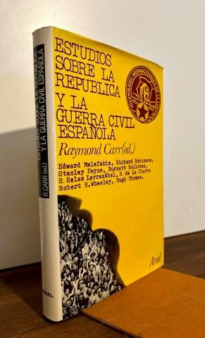 Imagen del vendedor de Estudios sobre la república y la guerra civil española a la venta por Librería Torres-Espinosa