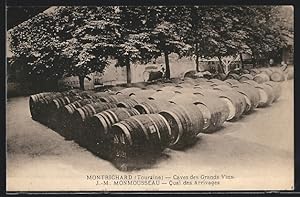 Carte postale Montrichard, Caves des Grands Vins J.-M. Monmousseau, Quai des arrivages, Weinfässer