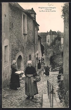 Carte postale Angles-sur-L`Anglin, La rue de la Cueille