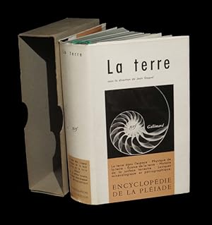 Seller image for Encyclopdie de la Pliade - La Terre. for sale by Babel Librairie