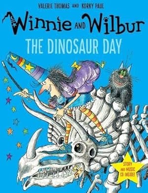 Imagen del vendedor de Winnie and Wilbur: The Dinosaur Day (Paperback & CD) a la venta por WeBuyBooks