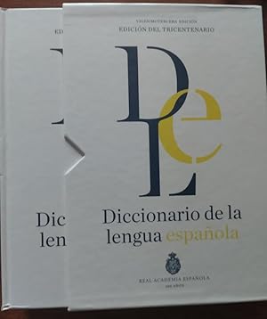 Seller image for Diccionario de la lengua espaola (vigesimotercera edicin, edicin del tricentenario). Con estuche for sale by Librera Ofisierra