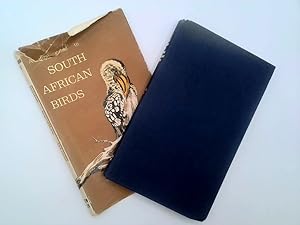 Imagen del vendedor de A FIRST GUIDE TO SOUTH AFRICAN BIRDS a la venta por Goldstone Rare Books