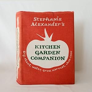 Image du vendeur pour Stephanie Alexander's Kitchen Garden Companion mis en vente par Haymes & Co. Bookdealers