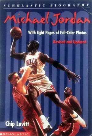 Immagine del venditore per Michael Jordan (Scholastic Biography) venduto da Kayleighbug Books, IOBA