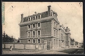 Carte postale Evreux, La Gendarmerie