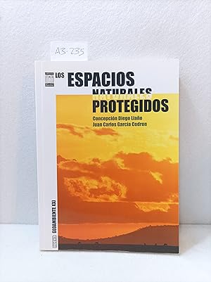 Seller image for Espacios naturales protegidos. for sale by AZAR LIBROS