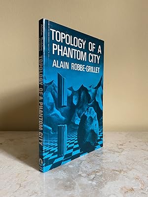 Seller image for Topology of a Phantom City (Topologie d'une cit fantme) for sale by Little Stour Books PBFA Member